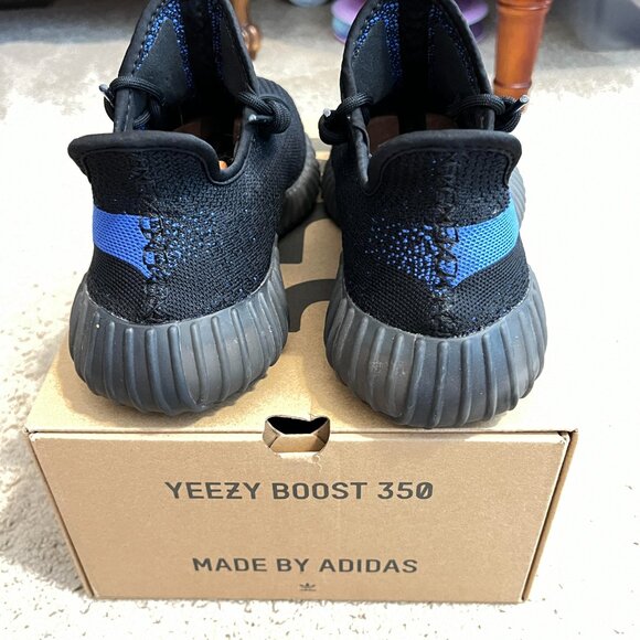 Authentic Adidas YEEZY Boost 350 V2 Dazzling Blue GY7164 Men's Sneakers Sz.10.5 - Picture 7 of 12